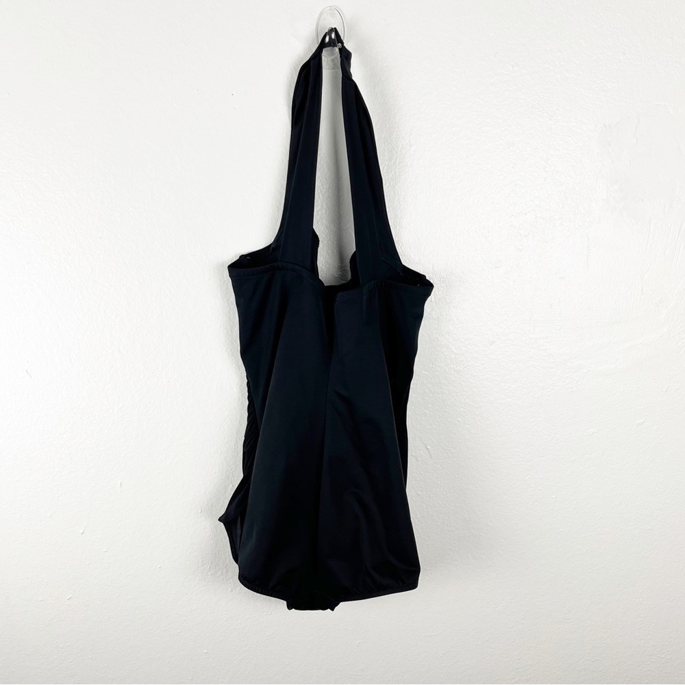 LANDS END Black Ruched Front Halter Top One Piece Built In Bra Swimsuit, Size 14